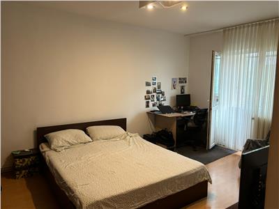 Apartament 3 camere Calea Floresti