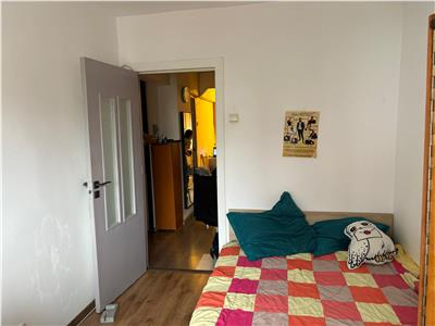 Apartament 3 camere Calea Floresti