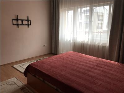 Apartament 2 camere de inchiriat zona Colina