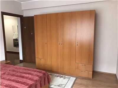 Apartament 2 camere de inchiriat zona Colina